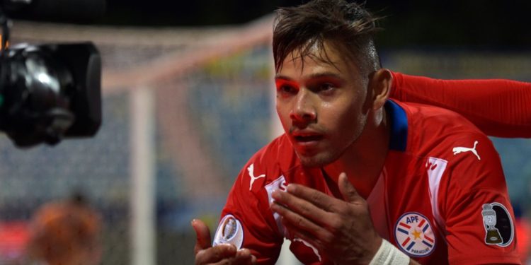 Óscar Romero: salario y costes de transferencia