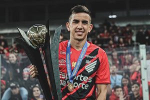 Romeo Benítez: salario y coste del traspaso