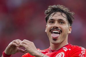 Maurício Prado: salario y costos de transferencia